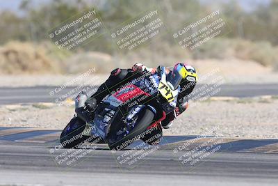 media/Nov-01-2025-CVMA (Sat) [[fc0f7531b8]]/Race 4-500-400-350 Supersport/